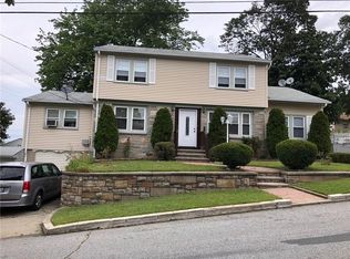 199 Bracken St, Cranston, RI 02920