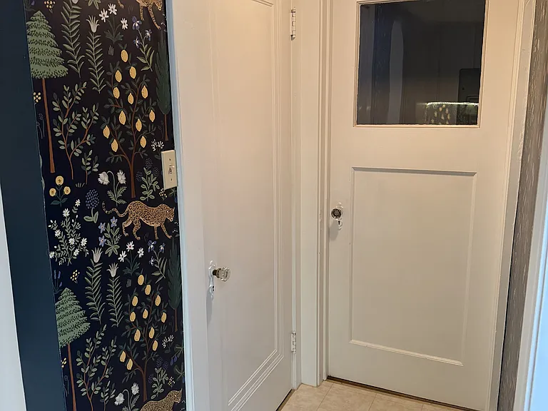 517 E Linn St — Photo 22
