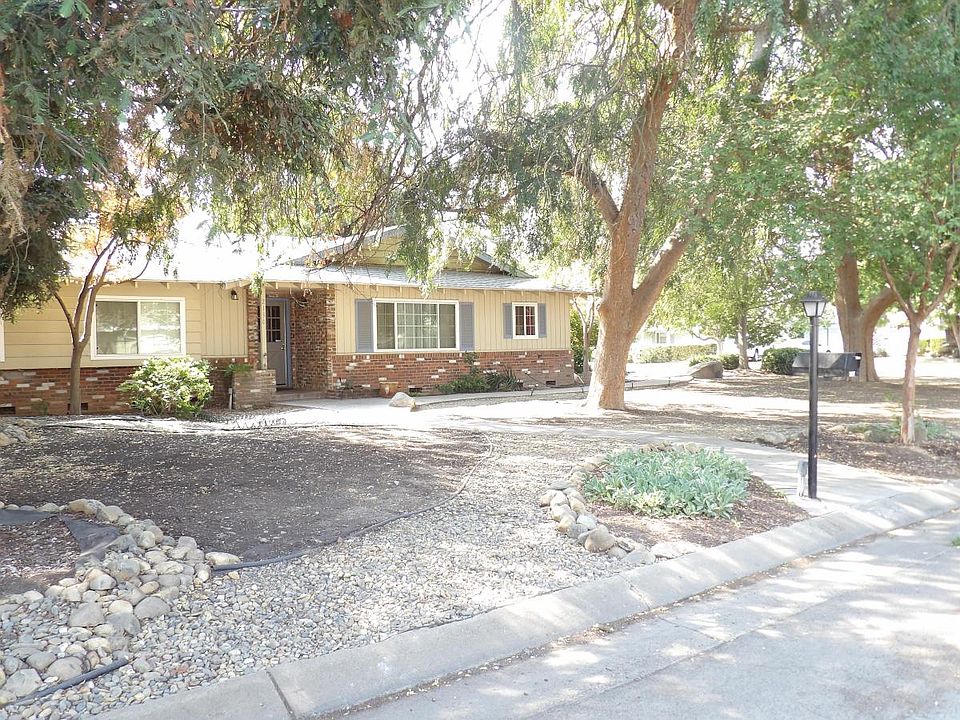 2nd image of 2150 Brookdale Dr