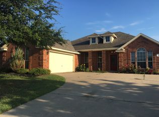 721 McAlpin Rd, Midlothian, TX 76065