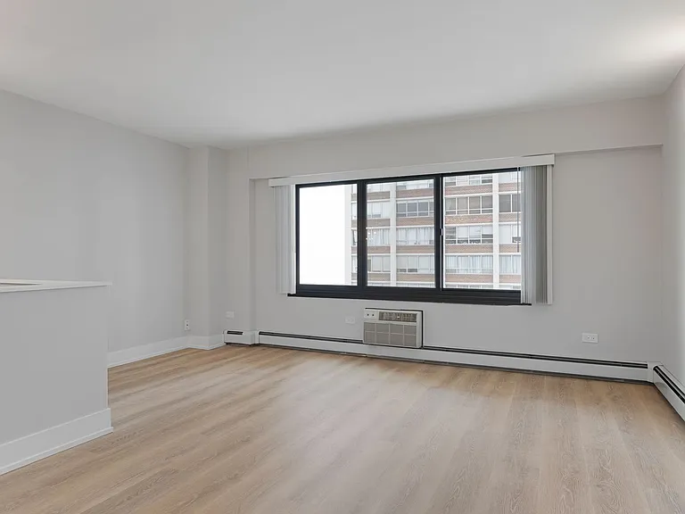 The Duplex Tower — Photo 43
