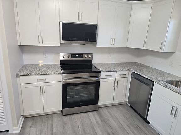 5th image of 508 Sellwood Cir