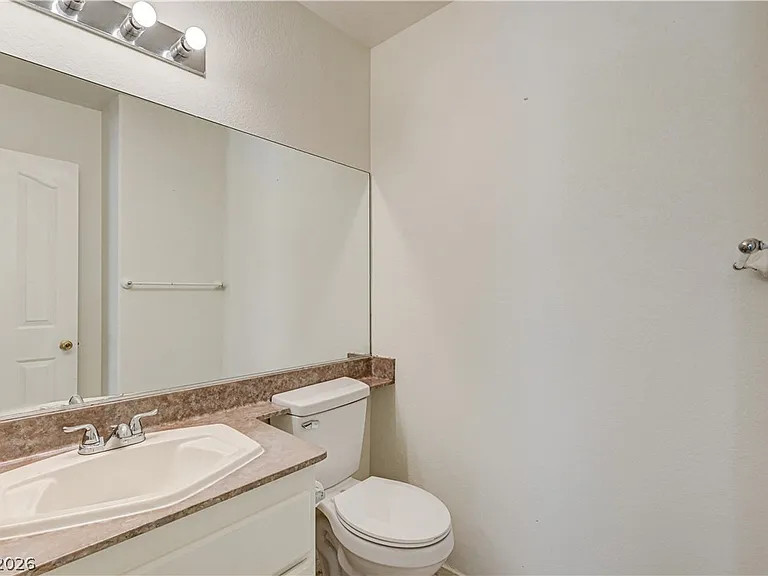 4040 Castle Cove Dr #4040 — Photo 36