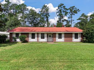 108 Pinewood St, Walterboro, SC 29488