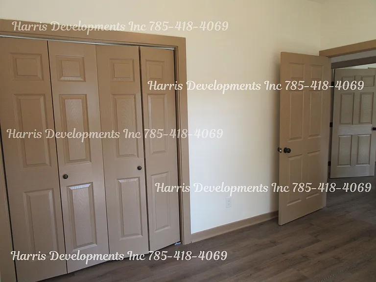 312 S Cherry St — Photo 15