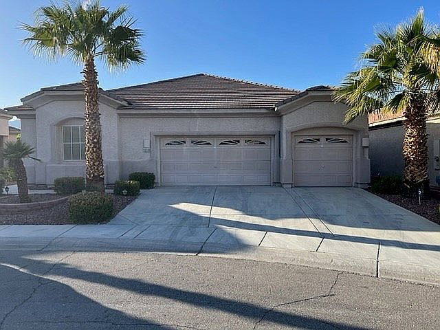 1st image of 10588 Regal Stallion Ave
