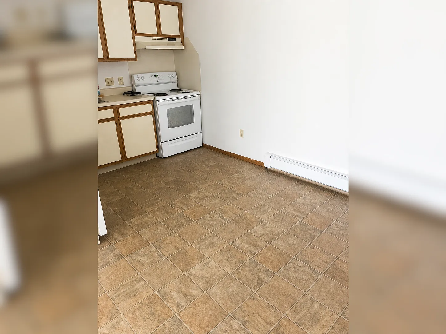 2 bed, $700 — Photo 3