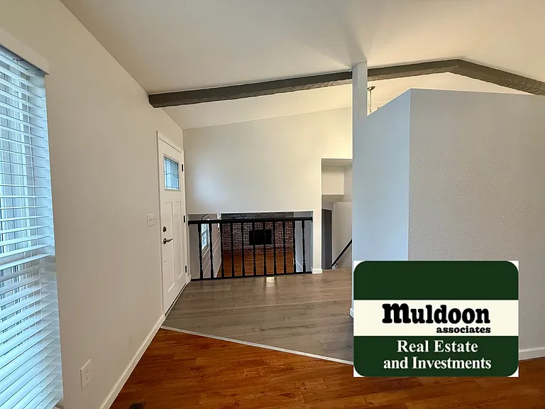 2930 Cortina Dr — Photo 9