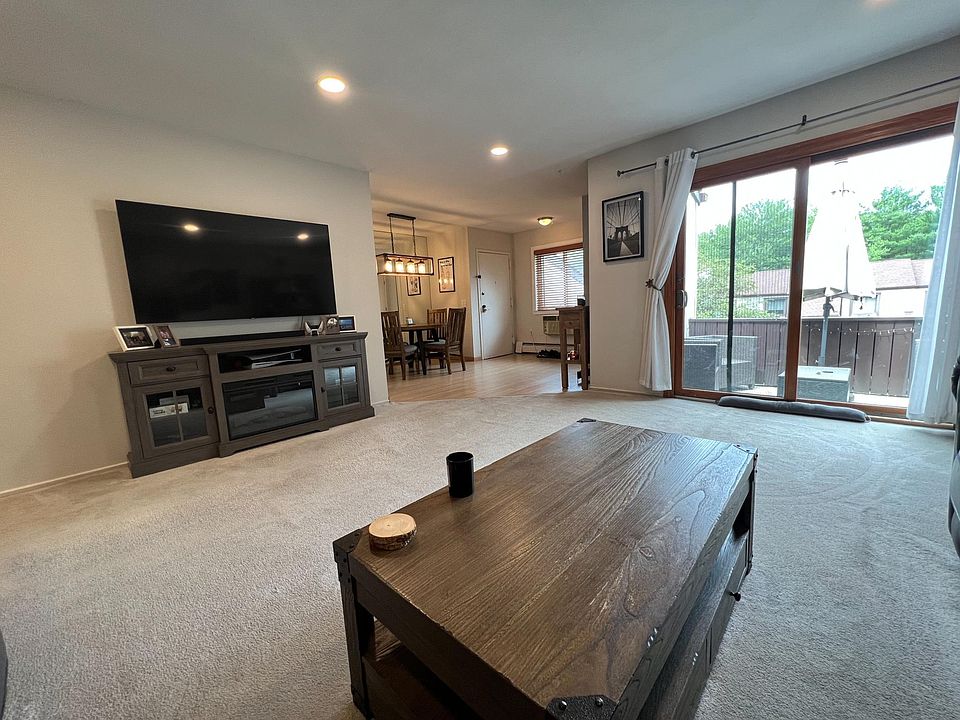 1st image of 77 Richmond Blvd Unit 3B