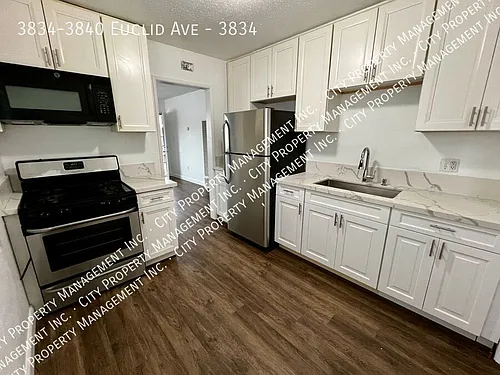 3834-3840 Euclid Ave #3834 Photo 1