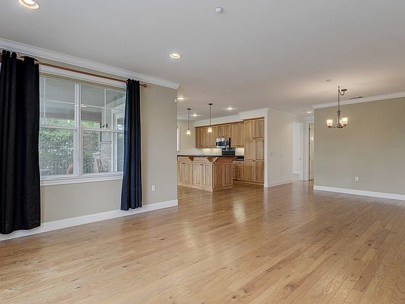 3rd image of 2881 Meridian Ave Unit 164