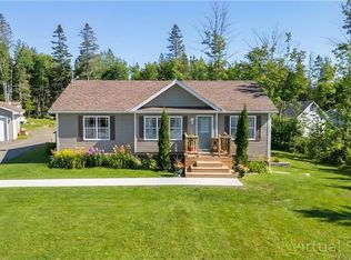 40 Brett Jonathon Dr, Lincoln, NB E3B 0S4