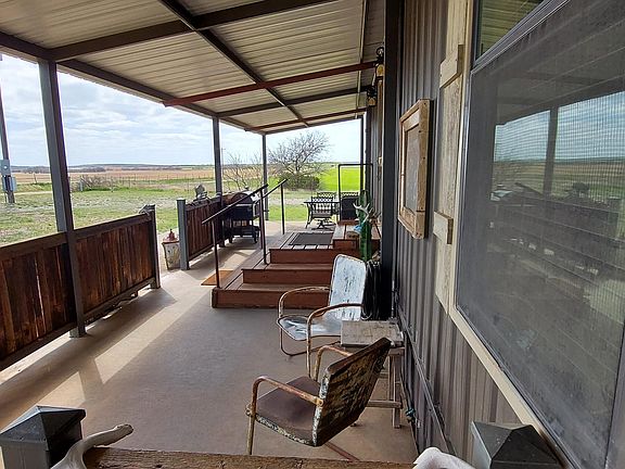3rd image of 1814 County Road 397