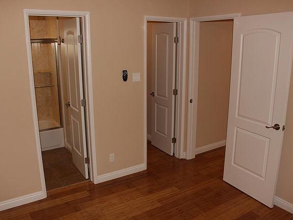 5th image of 5567 Inglewood Blvd APT 2