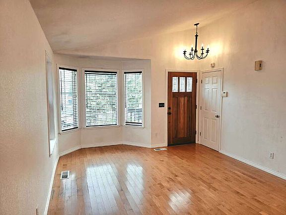 5th image of 2232 186th Pl SE