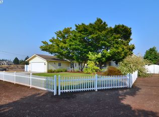 3387 Gilham Rd, Eugene, OR 97408