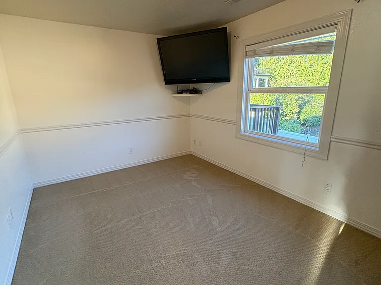 14135 SE Ridgecrest Rd — Photo 9