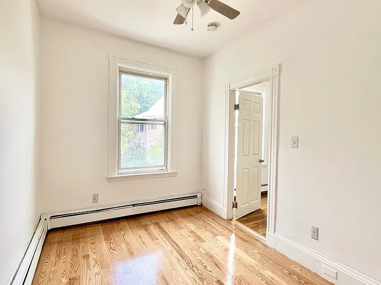 200 Highland St #3 — Photo 4
