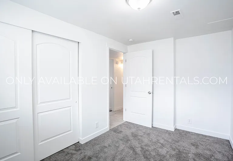 2090 S State St — Photo 13