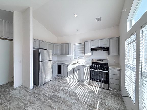 4th image of 2425 Church Ln Space 47