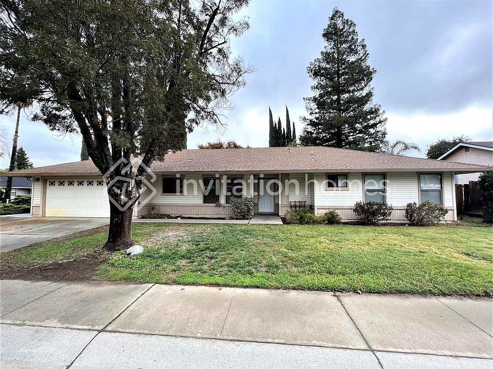 1st image of 460 Pelican Pl