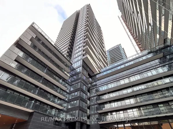 127 Broadway Ave, Toronto, ON