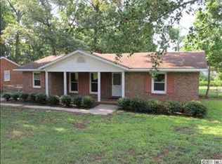 7031 Crossridge Rd, Charlotte, NC 28214