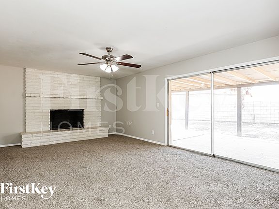 4th image of 4809 W Laurel Ln