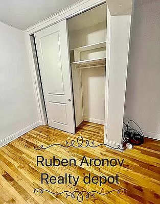 5th image of 16201 Highland Ave #6N