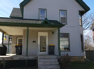 1409 1/2 17th Ave #2, Monroe, WI 53566