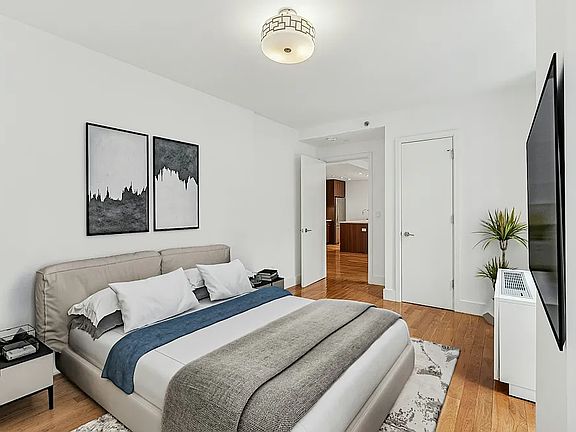 4th image of 33 Caton Pl #6HH