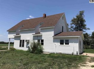 164 29th Ave, Moundridge, KS 67107