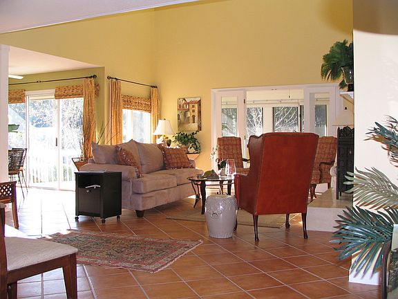 2nd image of 101 Willeford Dr