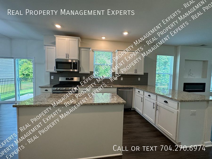 3227 Selwyn Landing Dr, Charlotte, NC 28215 Zillow