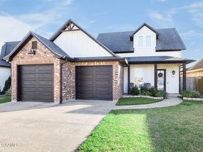 300 Whispering Meadows Rd, Broussard, LA, 70518