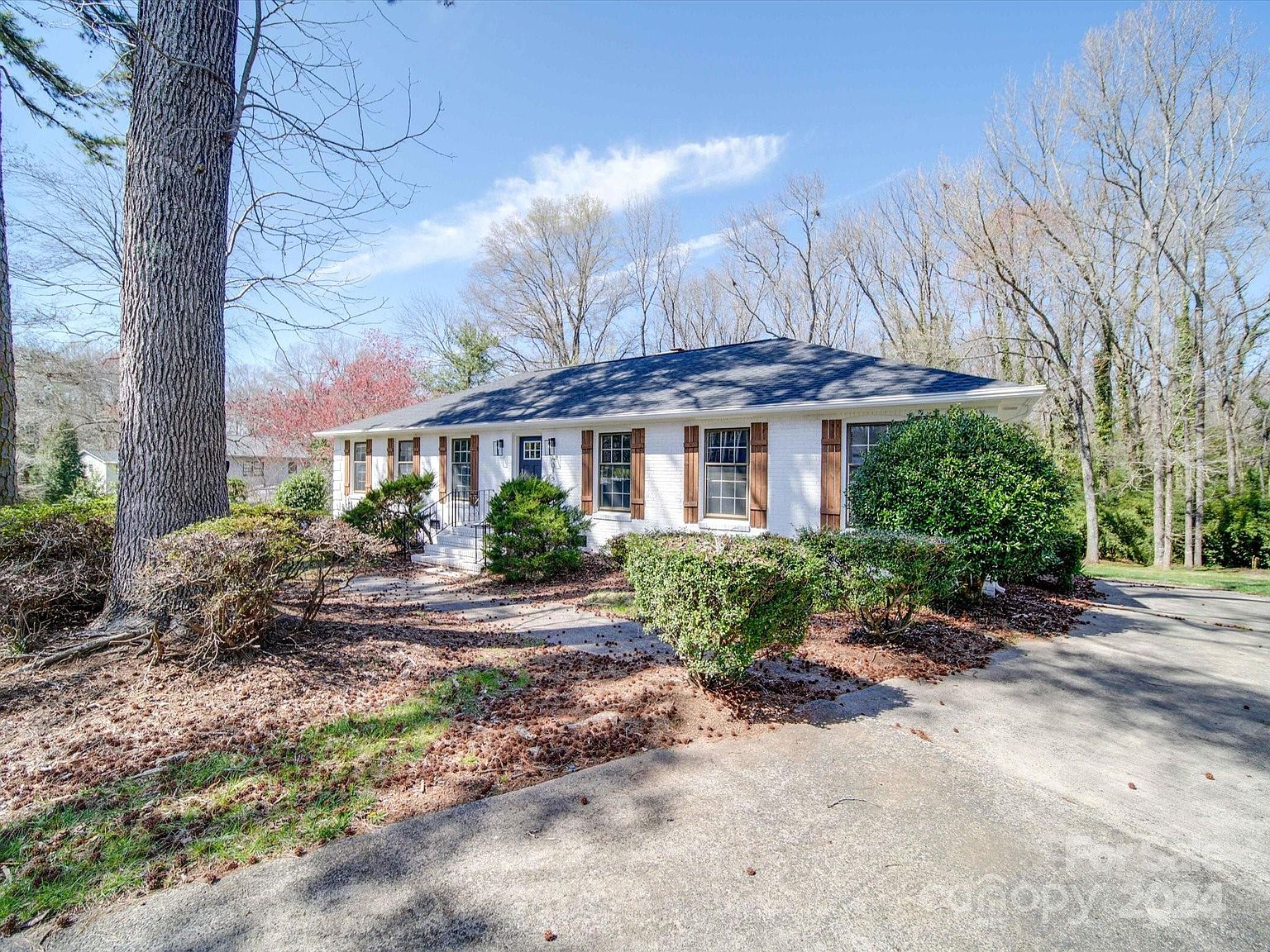 6015 Doncaster Dr, Charlotte, NC 28211 Zillow