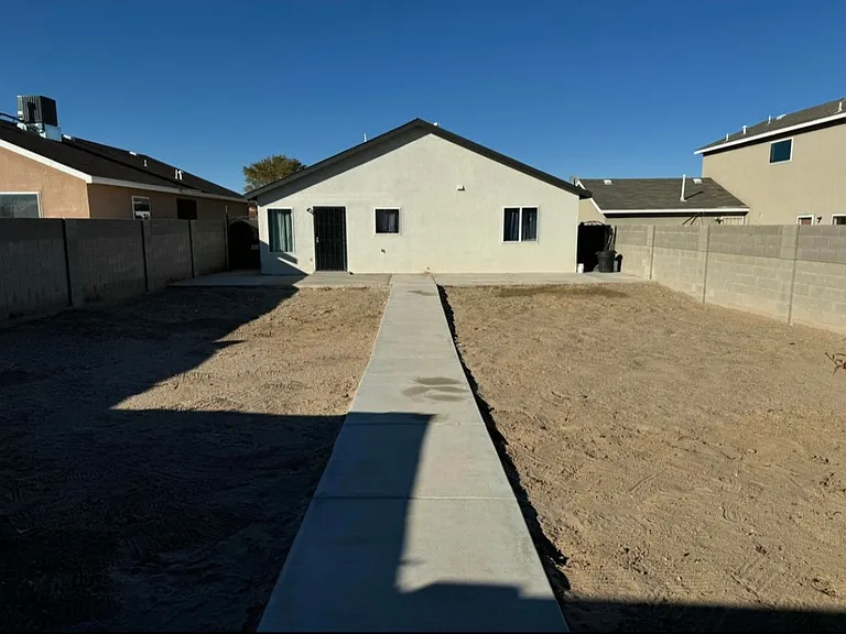 8700 Winter Sage Rd SW — Photo 5