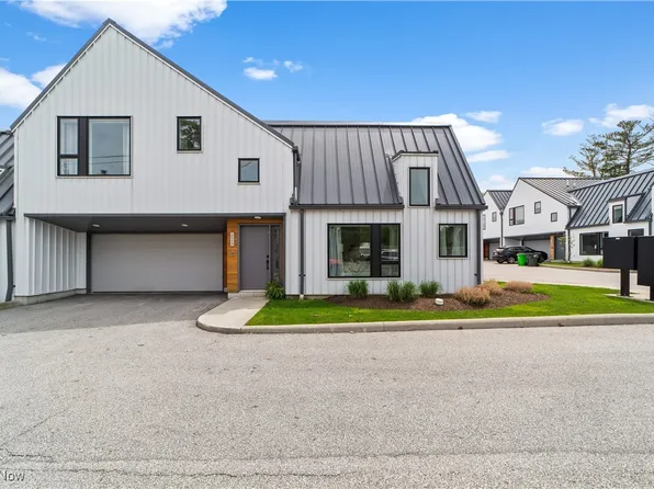 2414 Richmond Rd, Beachwood, OH 44122