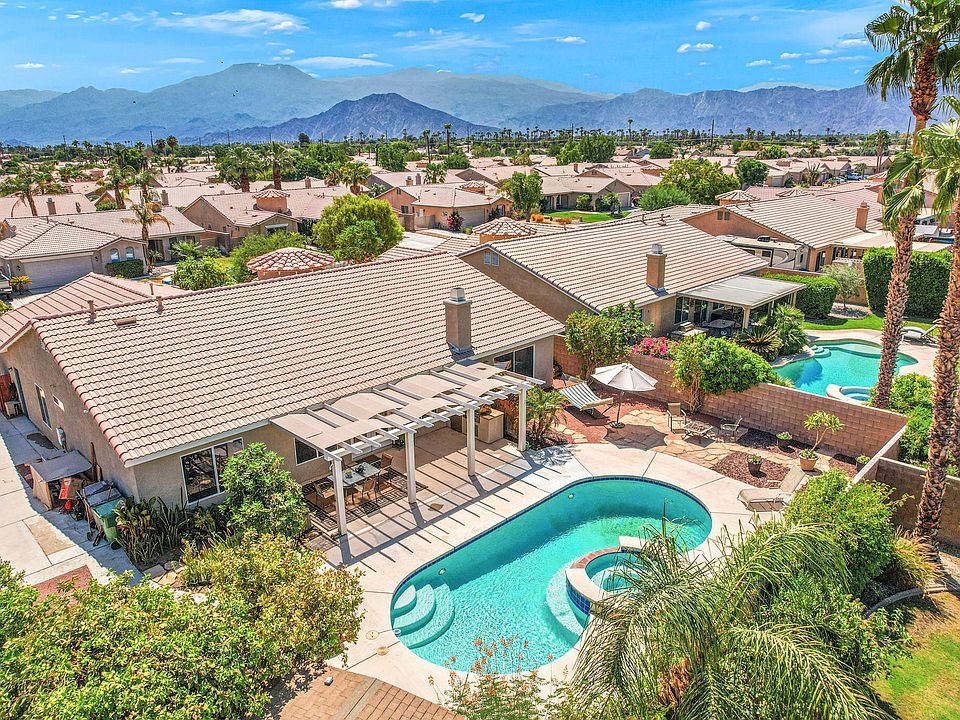 1st image of 81400 Avenida Blanca