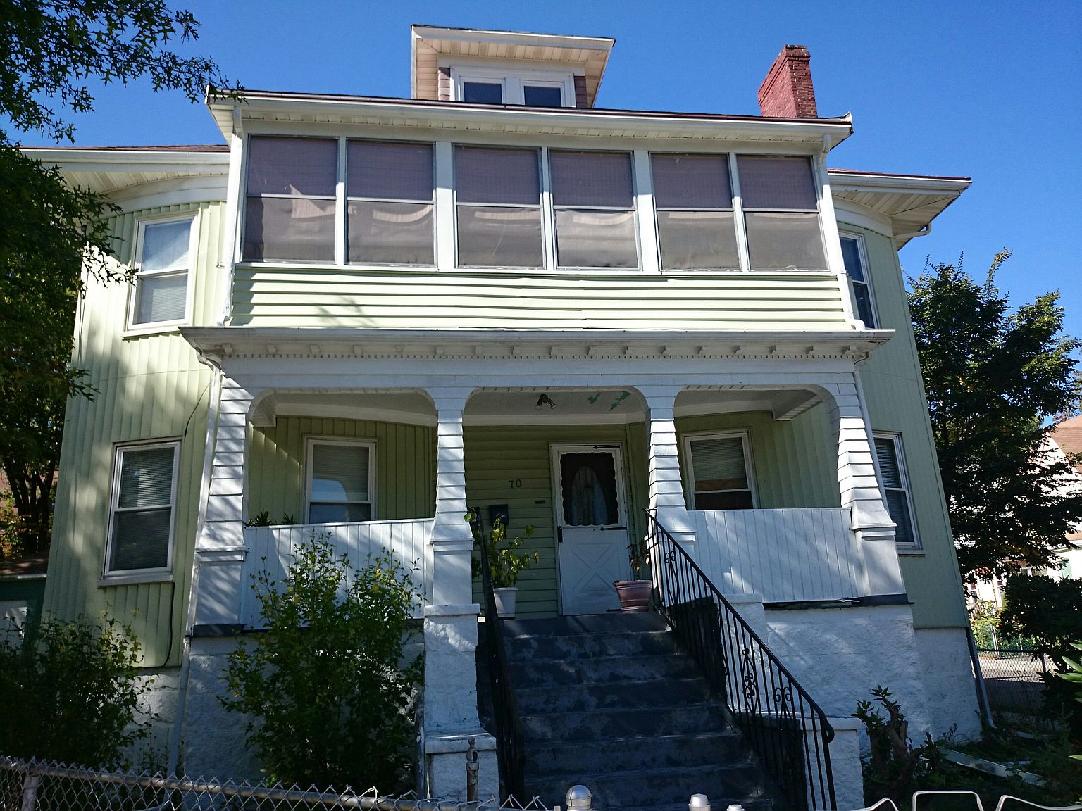 70 Waldeck St, Dorchester, MA 02124 Zillow