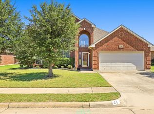 41 Lucas Ln, Edgecliff Village, TX 76134