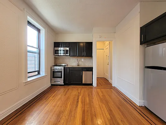 Rented by Living New York | media 17