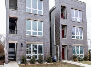 1232 S Fairfield Ave #3, Chicago, IL 60608