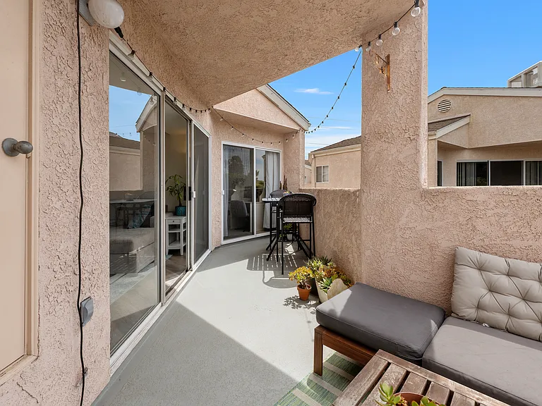 7127 Camino Degrazia #130 — Photo 22