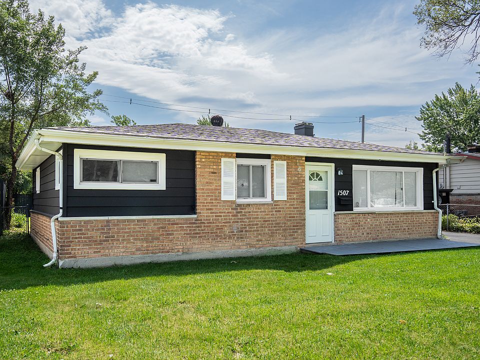 1st image of 1507 Lincoln Pl