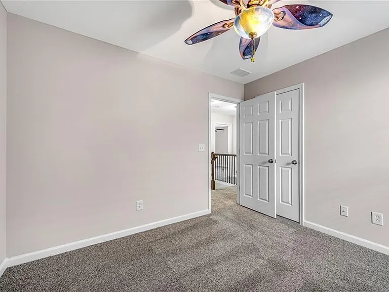 268 Balaban Cir — Photo 8