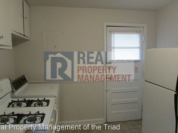 5th image of 800 Dale St