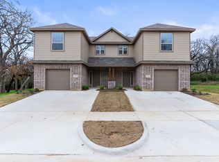 3210 Long Rope Ln, Denton, TX 76209