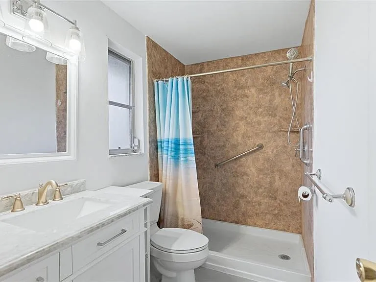 1329 Nantucket Rd — Photo 19