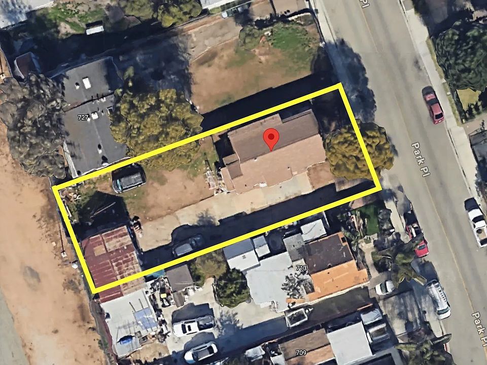 2nd image of 717 Park Pl